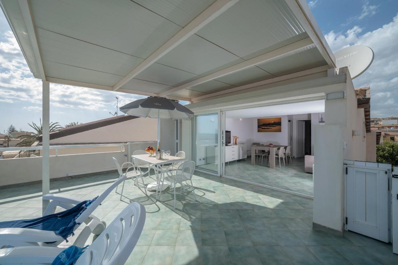 Archimede, Appartamento Con Vista In Centro A Marina Di Ragusa Exterior photo