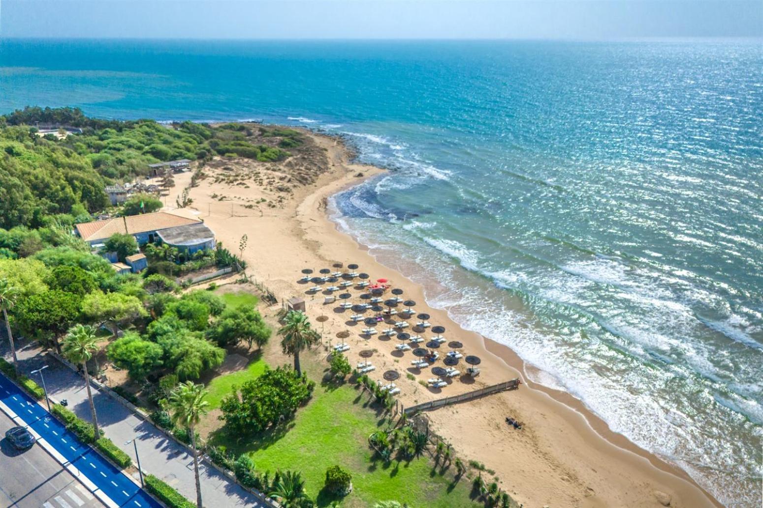 Archimede, Appartamento Con Vista In Centro A Marina Di Ragusa Exterior photo